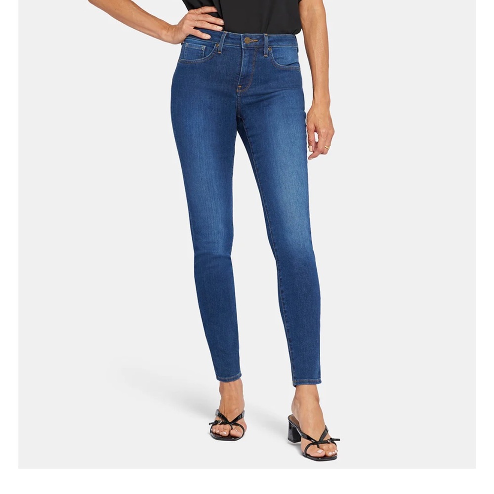 NYDJ Not your Daughters Jeans NEW Blue Denim Skinnyfit Sz 14 & 16 slenderizing